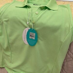 Women’s golf shirt